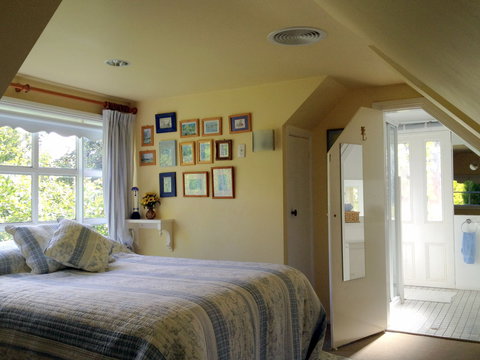 Southdown Cottage Bowral - Darwin Holiday 8