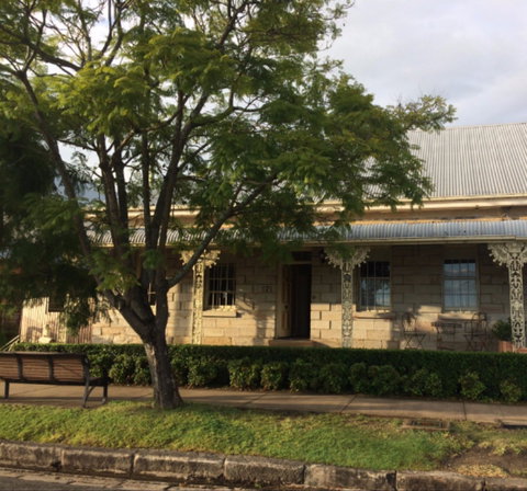 Surgeons Cottage - Darwin Holiday 0