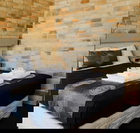 The Australian Hotel Motel