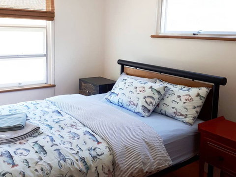 The Lobster - Darwin Holiday 6