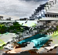 The Cavenagh - Darwin Holiday