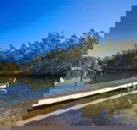 Waterfront Wonder at Lake Conjola - Darwin Holiday