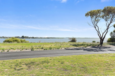 25 Captain Sturt Parade - Hindmarsh Island - Darwin Holiday 2
