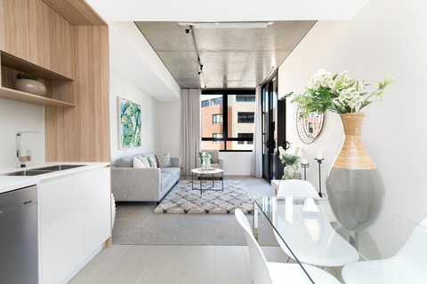 Accommodate Canberra - Darwin Holiday 0