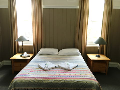 Apsley Arms Hotel - Darwin Holiday 1