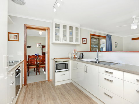 Avalon - Darwin Holiday 1