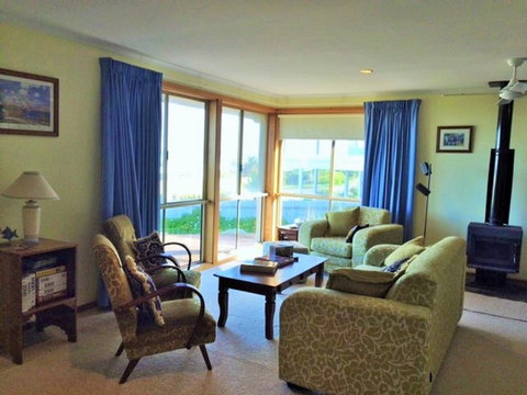 Avalon - Darwin Holiday 2