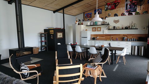 Bed In A Shed Tasmania - Darwin Holiday 0