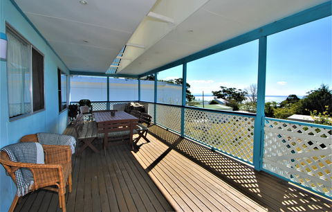 Blue Grotto - Darwin Holiday 0