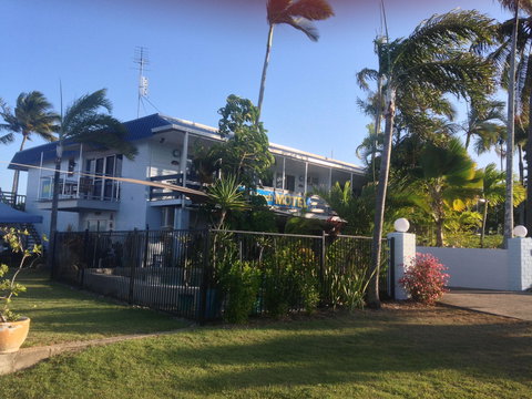 Cardwell Beachfront Motel - Darwin Holiday 1