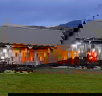 Crystal Creek Meadows Luxury Cottages and Spa Retreat - Darwin Holiday