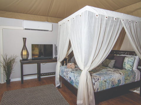 Dubbo Rhino Lodge - Darwin Holiday 1