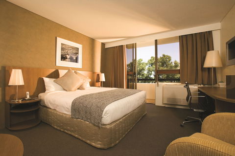 Hotel Urban St Leonards - Darwin Holiday 1