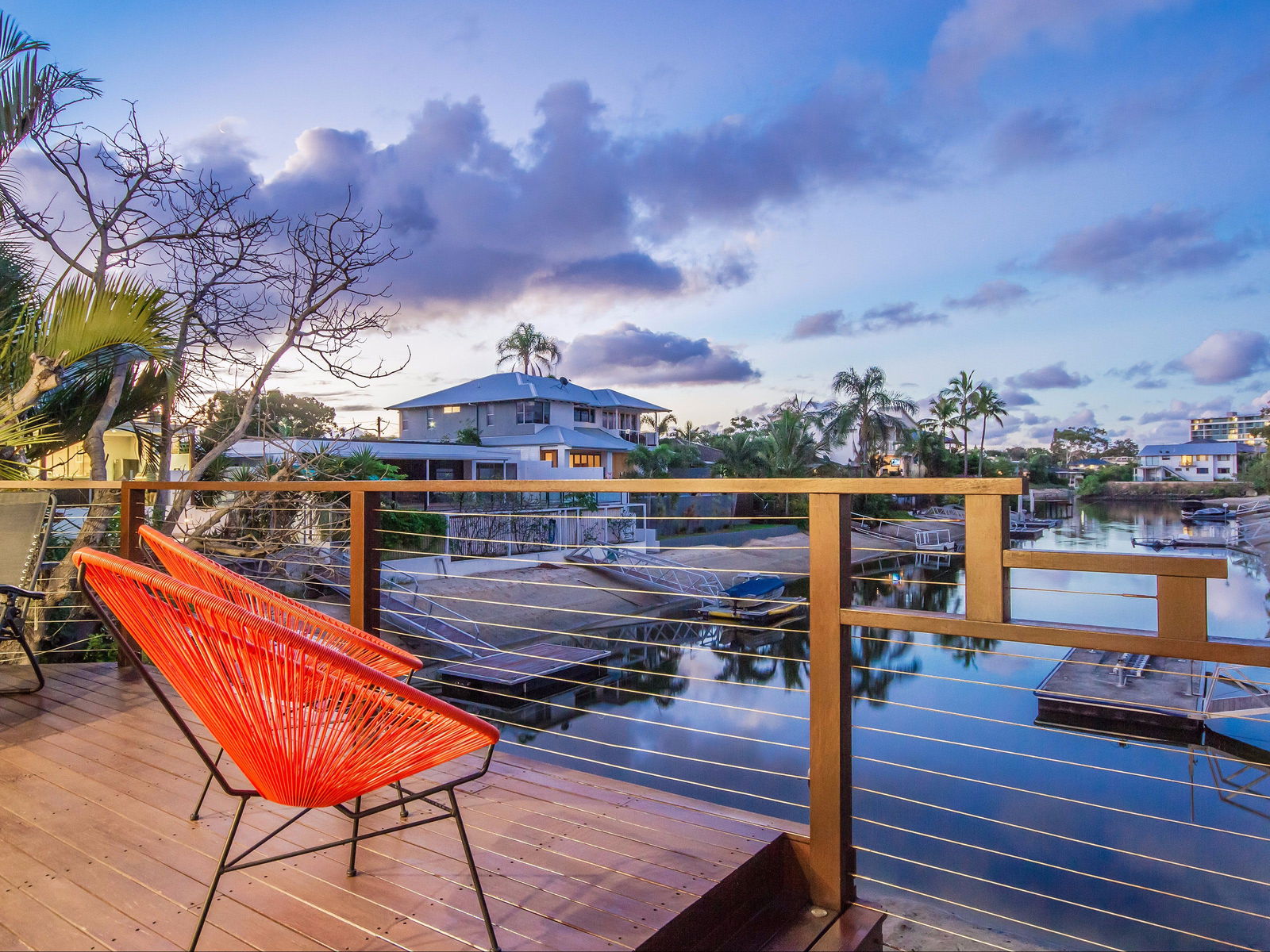 Broadbeach Waters QLD Darwin Holiday