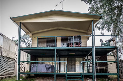 Page Drive Blanchetown  -River Shack Rentals - Darwin Holiday 0