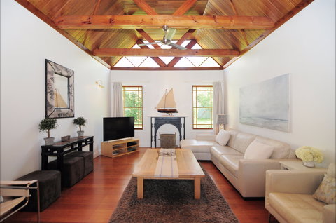 Rivermist - Darwin Holiday 1