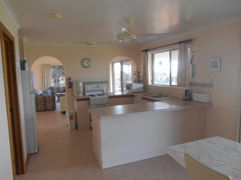 Rupert's Retreat - Darwin Holiday 1