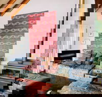 Snowgums on the Lake - Darwin Holiday