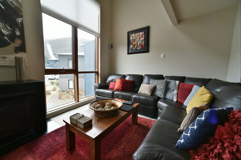 Snowstream 4 - Darwin Holiday 2