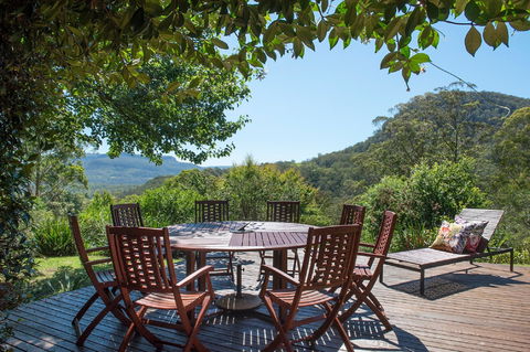 Taliesin - Darwin Holiday 0