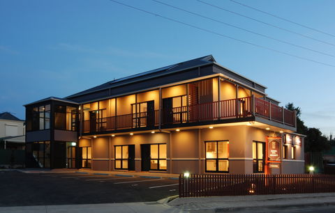 Tanunda Hotel And Apartments - Darwin Holiday 0