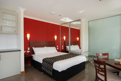 Tanunda Hotel And Apartments - Darwin Holiday 2