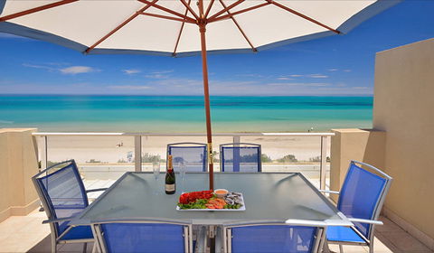 Adelaide Luxury Beach House - Darwin Holiday 0