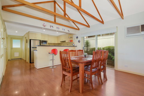 Alpine Vista - Darwin Holiday 2