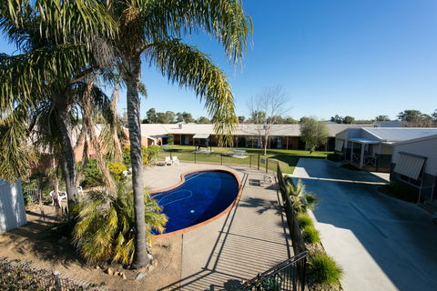 Ashleigh Court Motor Inn - Darwin Holiday 0