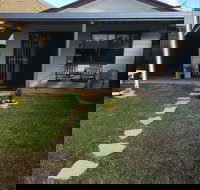 Boynton's Beehive - Darwin Holiday