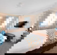 Broadwater Resort Como