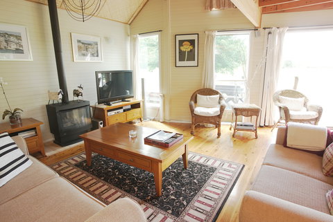 Cloud Nine Chalet - Darwin Holiday 0