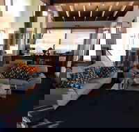 Cloud 9 Alpine Lodge - Darwin Holiday