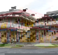 Commercial Hotel Walcha - Darwin Holiday