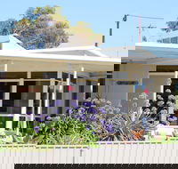 Deckadence Seafront - Darwin Holiday