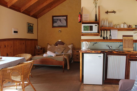 Eastern Reef Cottages - Darwin Holiday 1