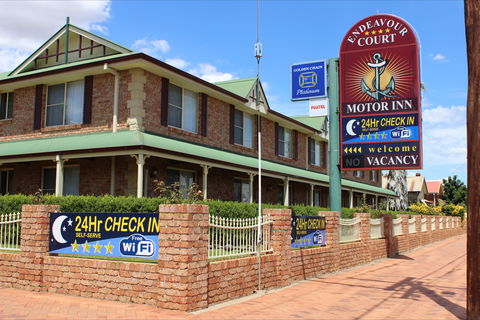 Endeavour Court Motor Inn - Darwin Holiday 0