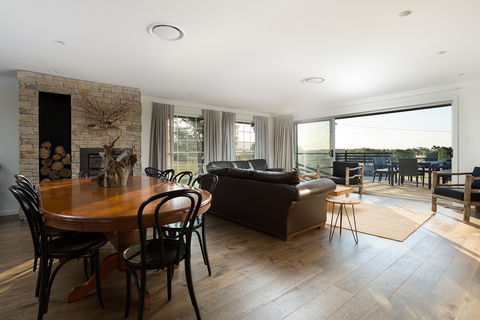 Harkham House - Darwin Holiday 1