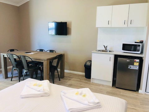 Huskisson Beach Resort - Darwin Holiday 2