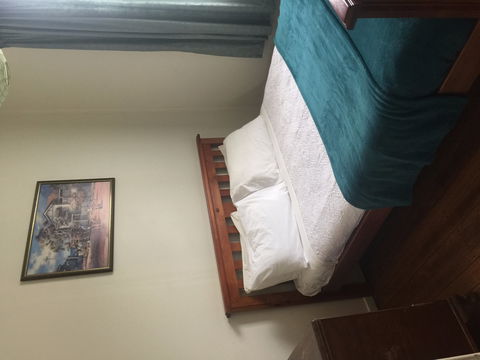 Lake Leake Inn - Darwin Holiday 1