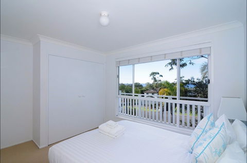 Poolside  Jervis Bay - Darwin Holiday 2