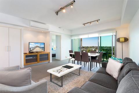 Proximity Waterfront Apartments - Darwin Holiday 2