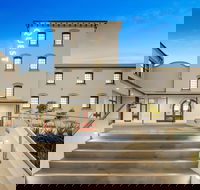 Quest Newcastle West - Darwin Holiday