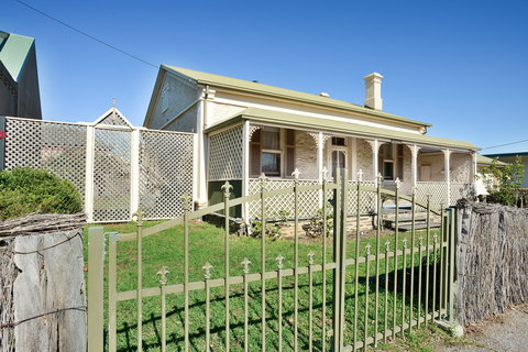 Rothesay - Darwin Holiday 0