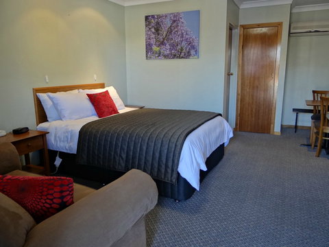 Roydons Motor Inn - Darwin Holiday 1