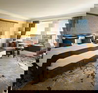 Shangri-La Hotel Sydney - Darwin Holiday
