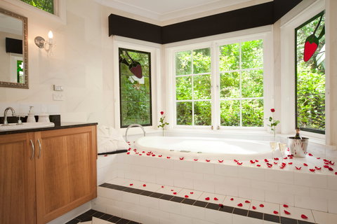 Strawberry Patch Cottage - Darwin Holiday 1