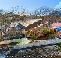 Sunday House - Maldon - Darwin Holiday