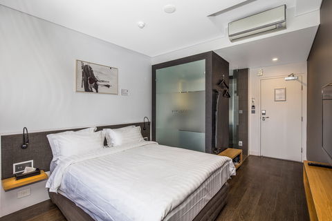 The Kingsford Brisbane Airport Hotel - Darwin Holiday 1