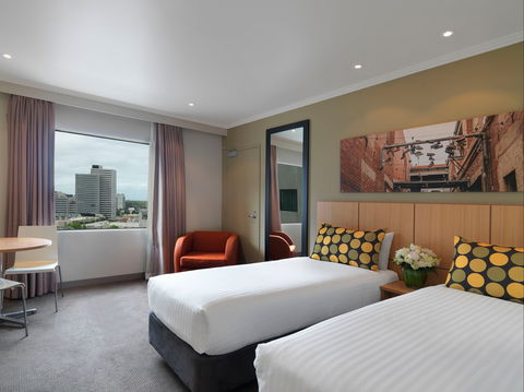 Travelodge Hotel Melbourne Southbank - Darwin Holiday 1